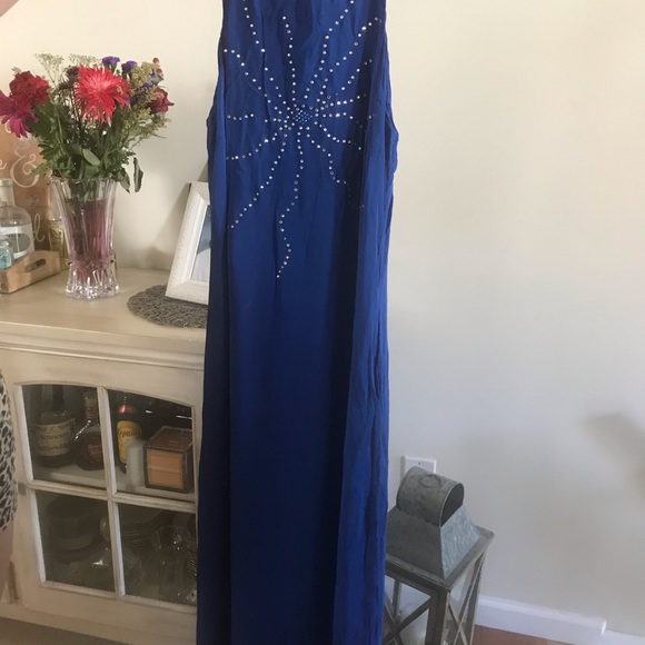 AUTHENTIC GUARANTEED Versus by Versace - Picture 5 of 5